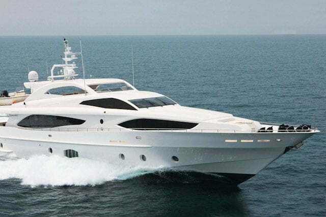 seahawk yacht charter dubai