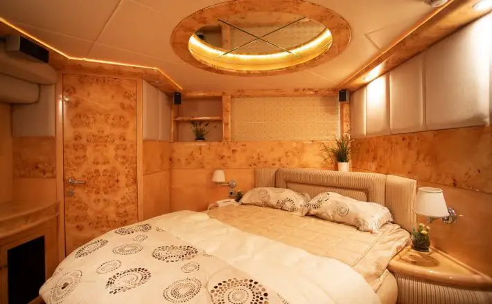 70feet luxury yacht interior