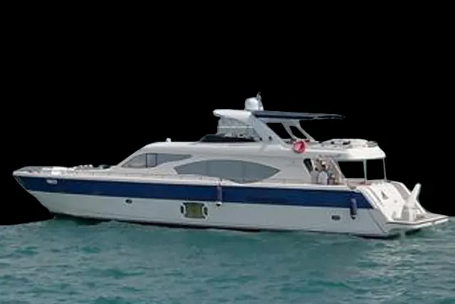 90feet luxury yachts with jacuzzi